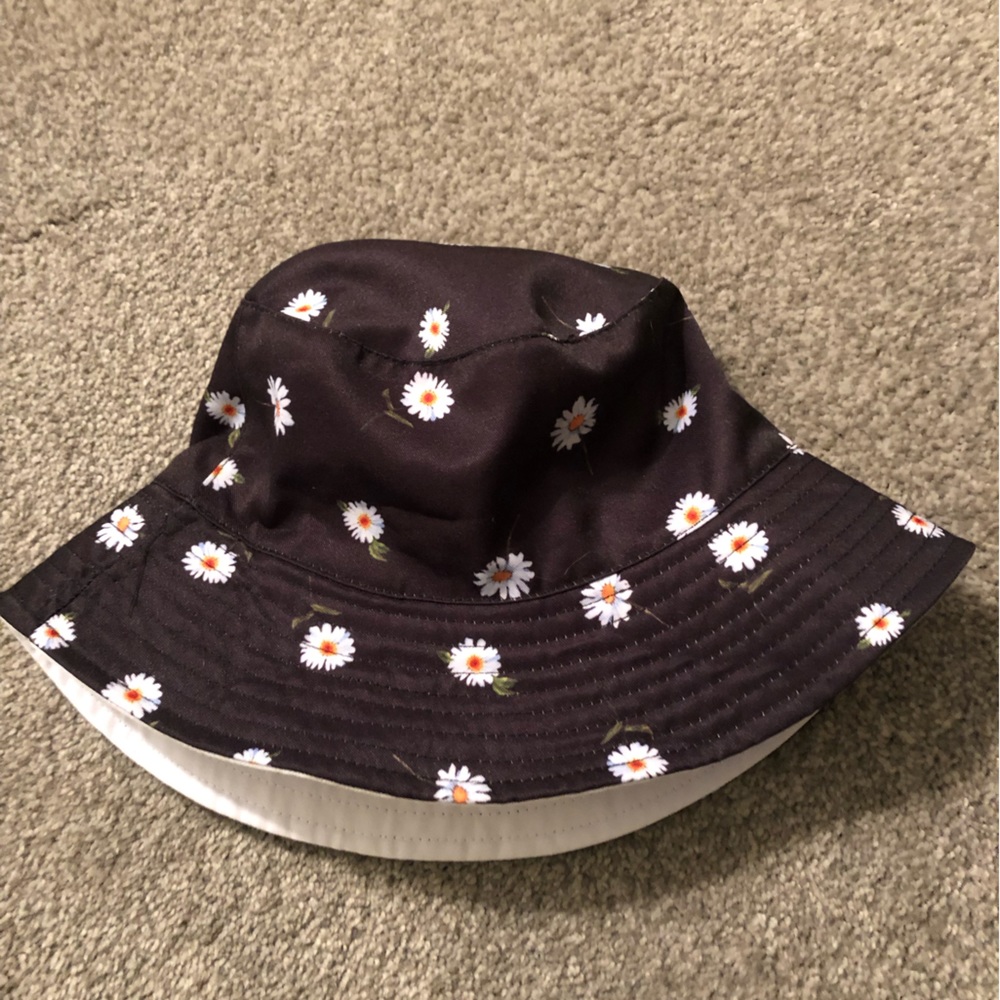 Daisy Hat